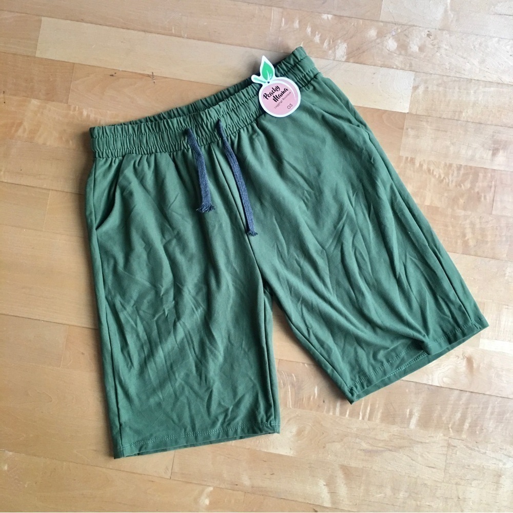 Peachy Mama High Rise Baggy Shorts Green Size S